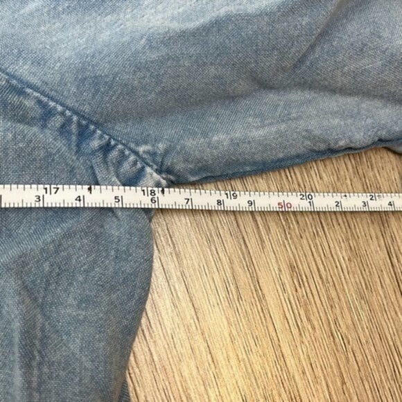 Tramp Light Blue Off The Shoulder Top Size Small - Picture 7 of 9